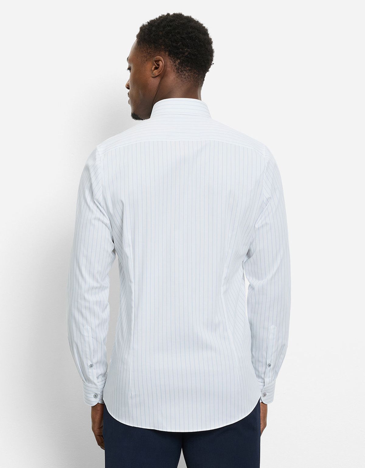 Рубашка белая в синюю полоску OLYMP, боди фит | купить в интернет-магазине Olymp-Men