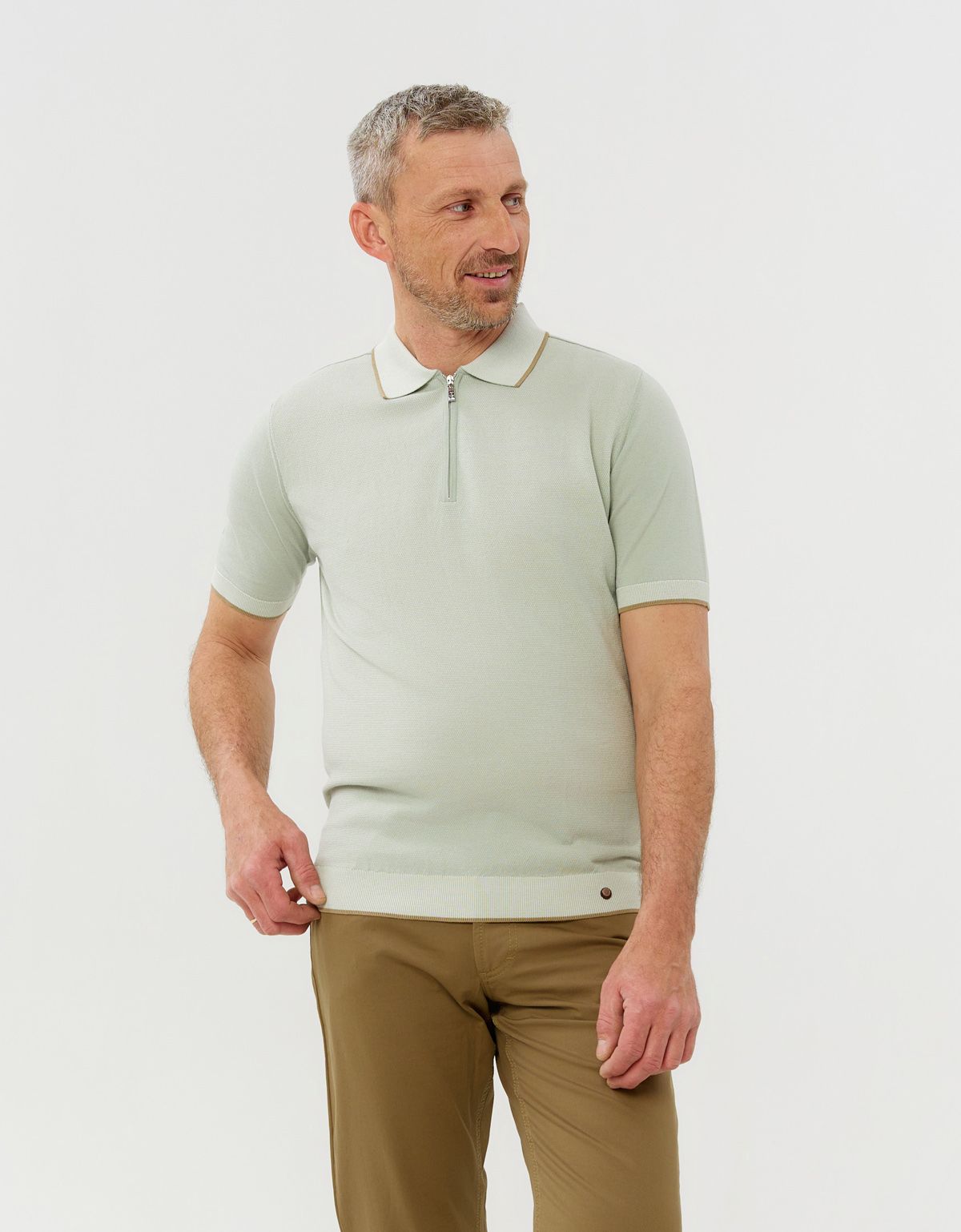 Поло зелёное мужское с полосой на воротнике Gratude | купить в интернет-магазине Olymp-Men