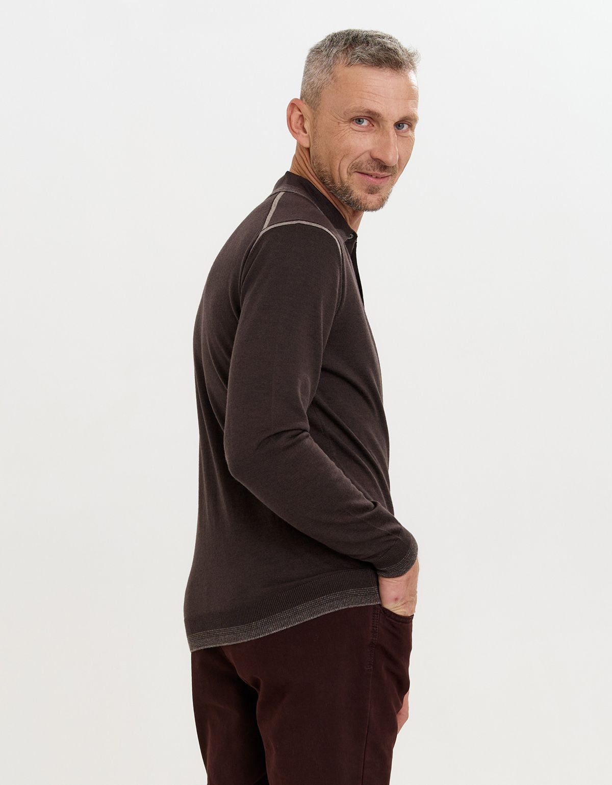 Поло коричневое с длинным рукавом Gratude на пуговицах | купить в интернет-магазине Olymp-Men