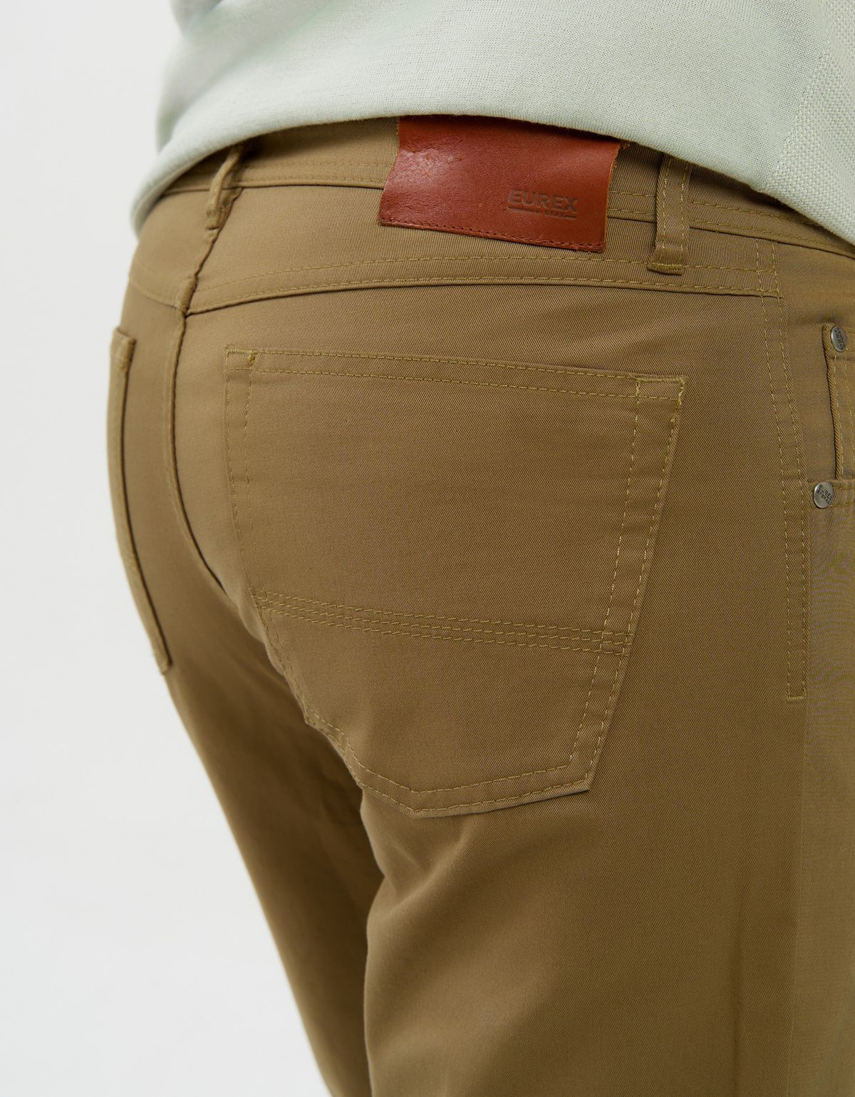 Джинсы мужские цвета хаки Brax | купить в интернет-магазине Olymp-Men