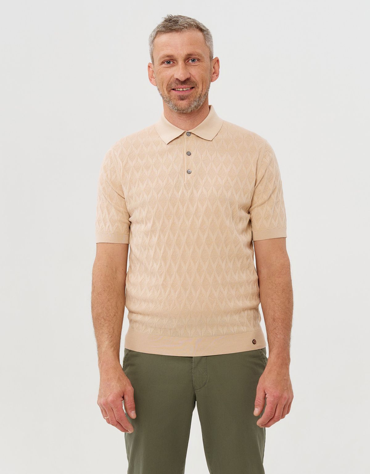Поло мужское бежевое вязаное на пуговицах Gratude | купить в интернет-магазине Olymp-Men
