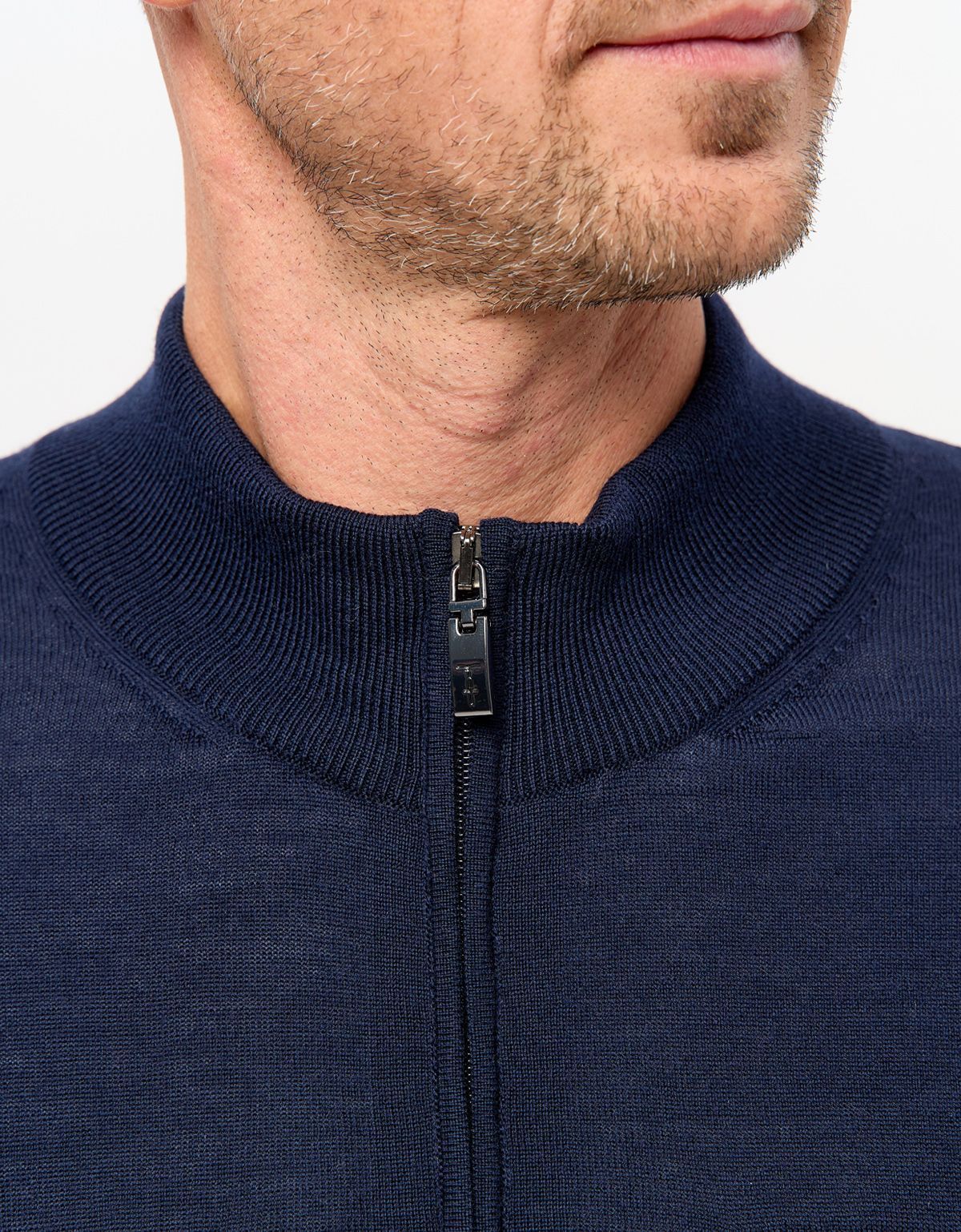 Кардиган Gratude на молнии с карманами | купить в интернет-магазине Olymp-Men