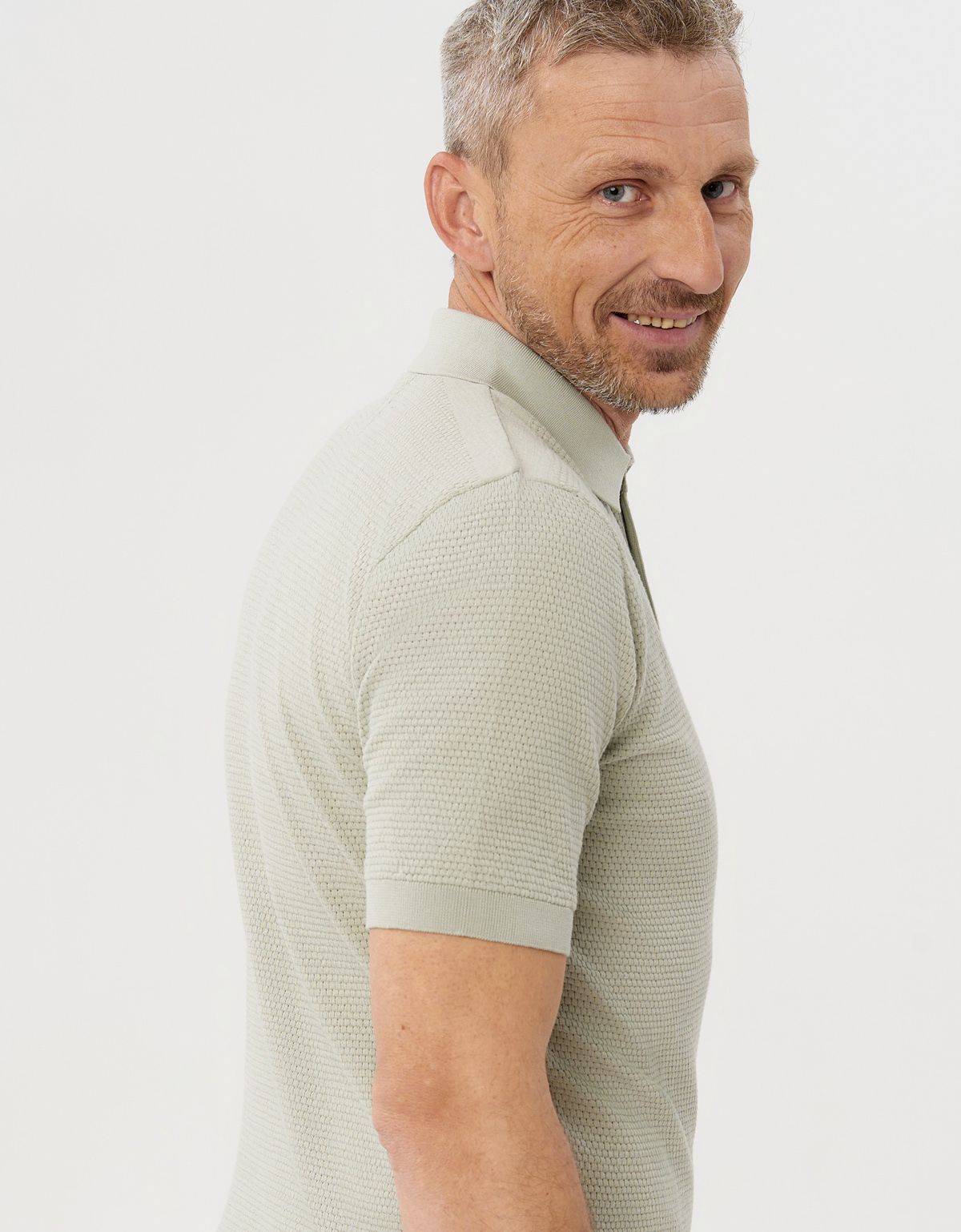 Поло мужское вязаное зелёное на пуговицах Gratude | купить в интернет-магазине Olymp-Men