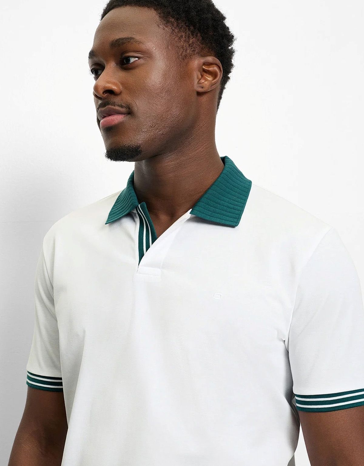 Поло мужское белое с зелёным воротником Olymp | купить в интернет-магазине Olymp-Men