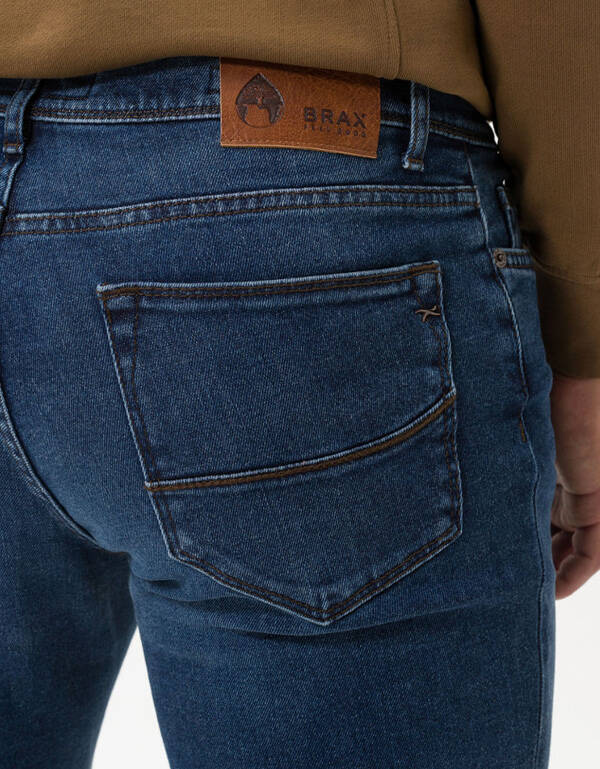 Джинсы синие мужские Brax зауженные | купить в интернет-магазине Olymp-Men
