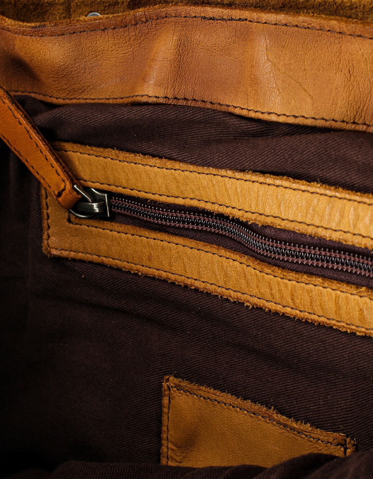 Мягкий портфель мужской кожаный с плечевым ремнем | купить в интернет-магазине Olymp-Men