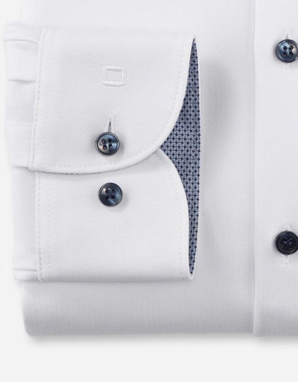 Рубашка мужская климат-контроль OLYMP 24/7, body fit, рост выше 186 | купить в интернет-магазине Olymp-Men