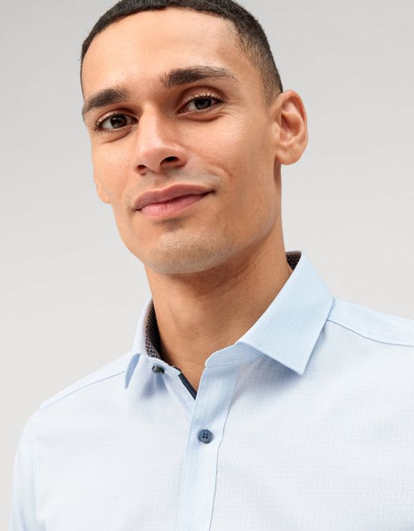 Рубашка голубая мужская OLYMP Level Five, body fit | купить в интернет-магазине Olymp-Men