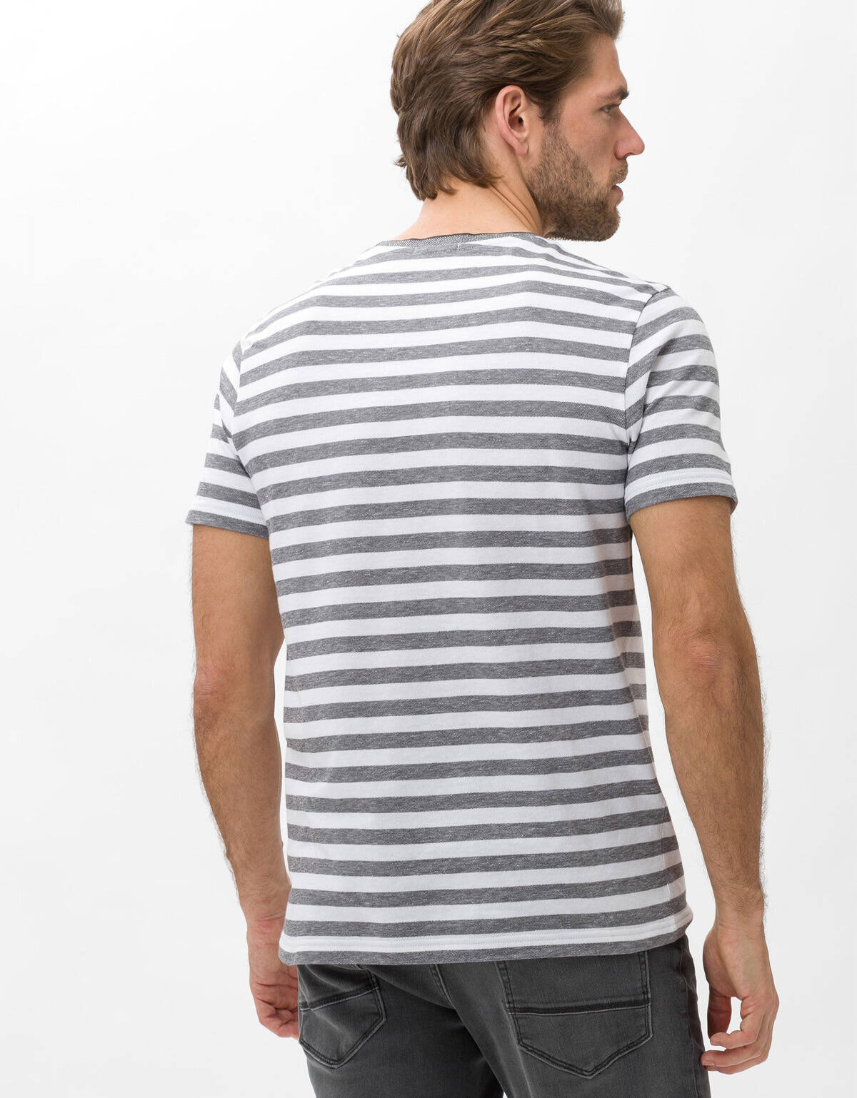 Футболка мужская Brax в серую полоску с карманом | купить в интернет-магазине Olymp-Men