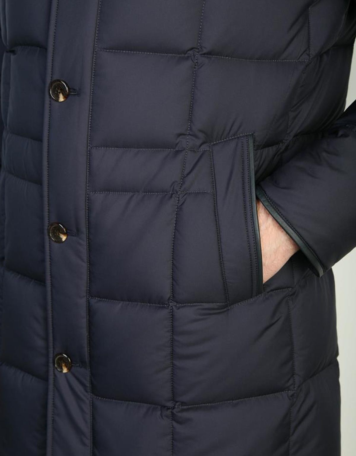 Пуховик мужской RIGGI удлинённый с капюшоном | купить в интернет-магазине Olymp-Men