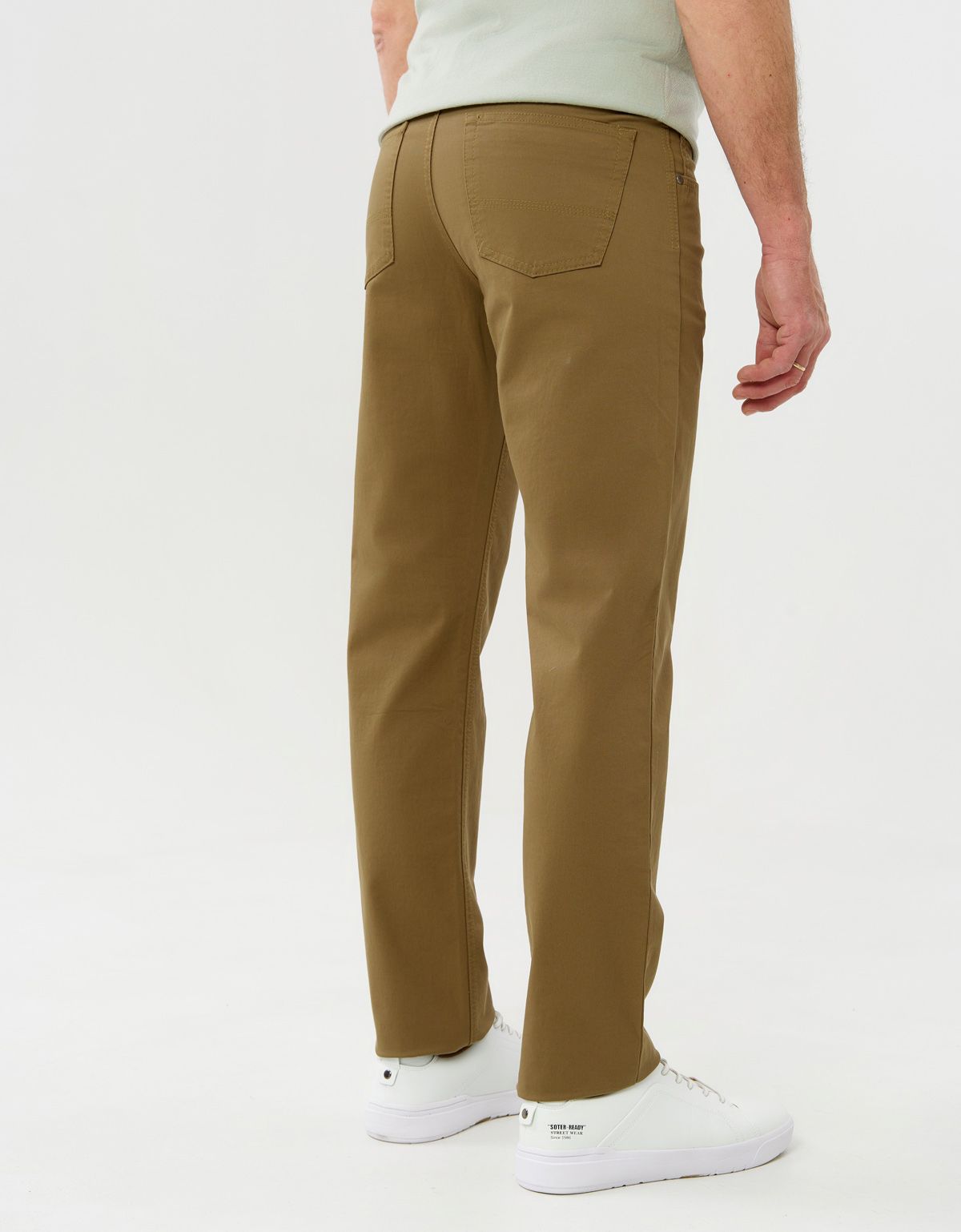 Джинсы мужские цвета хаки Brax | купить в интернет-магазине Olymp-Men