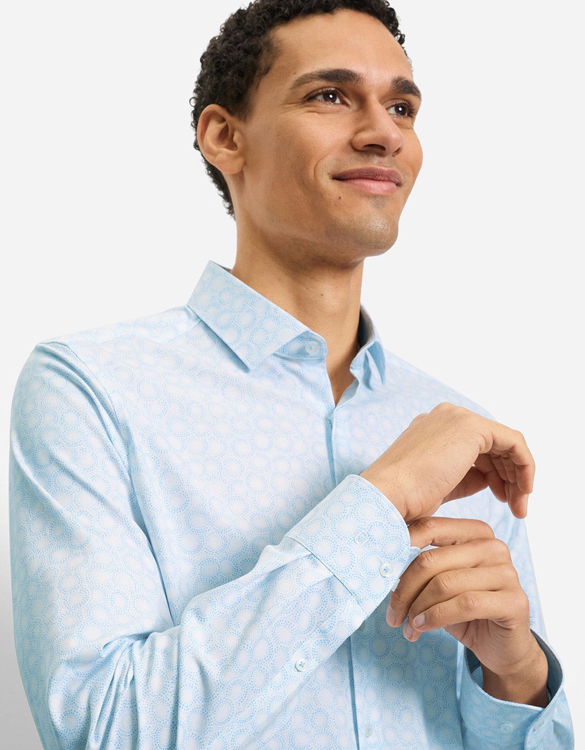 Рубашка с голубым рисунком OLYMP, климат-контроль, body fit | купить в интернет-магазине Olymp-Men
