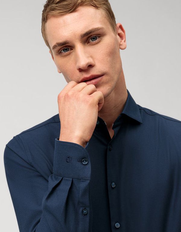 Рубашка мужская с длинным рукавом OLYMP 24/7, климат-контроль, body fit | купить в интернет-магазине Olymp-Men