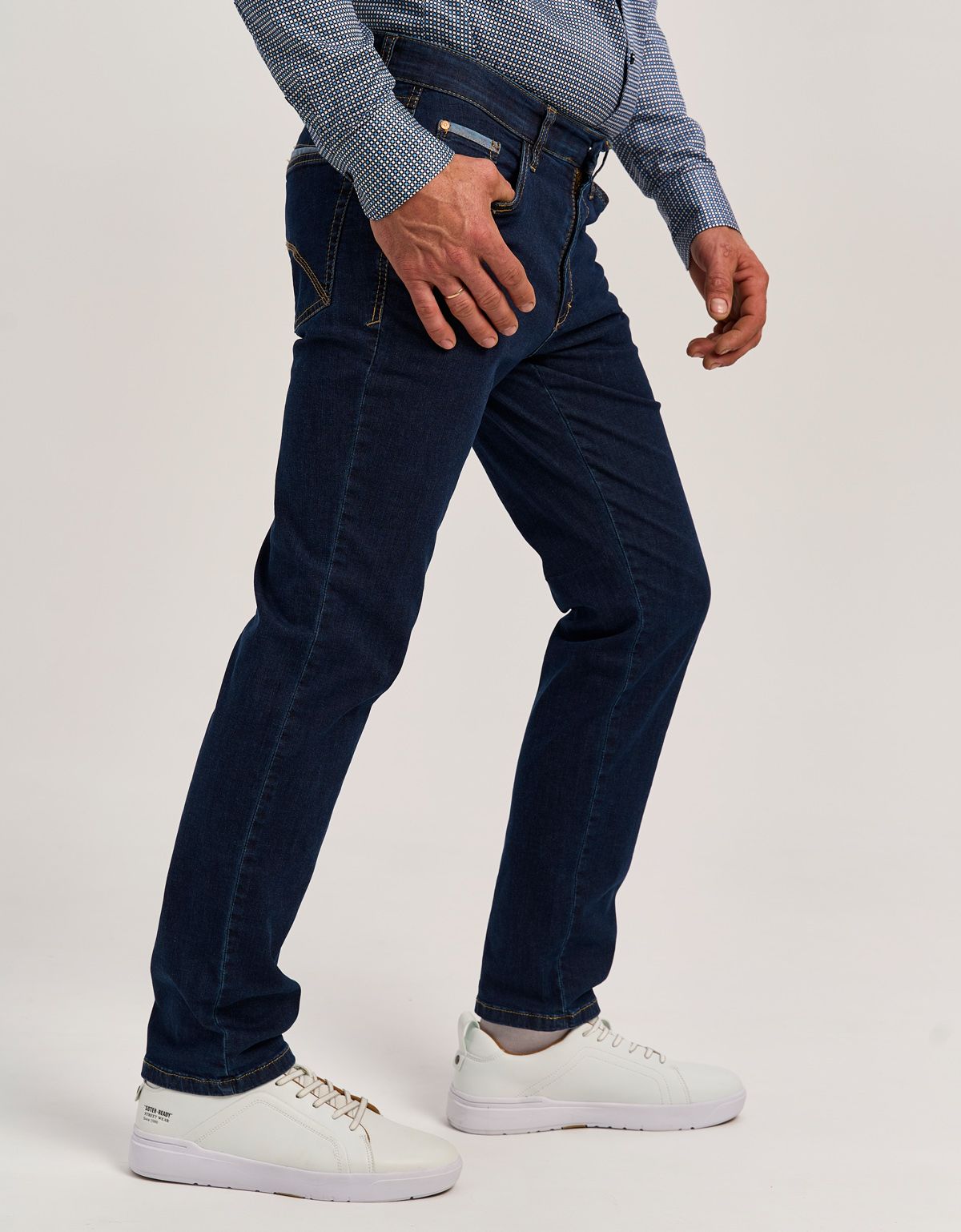 Джинсы синие мужские Club Of Comfort | купить в интернет-магазине Olymp-Men