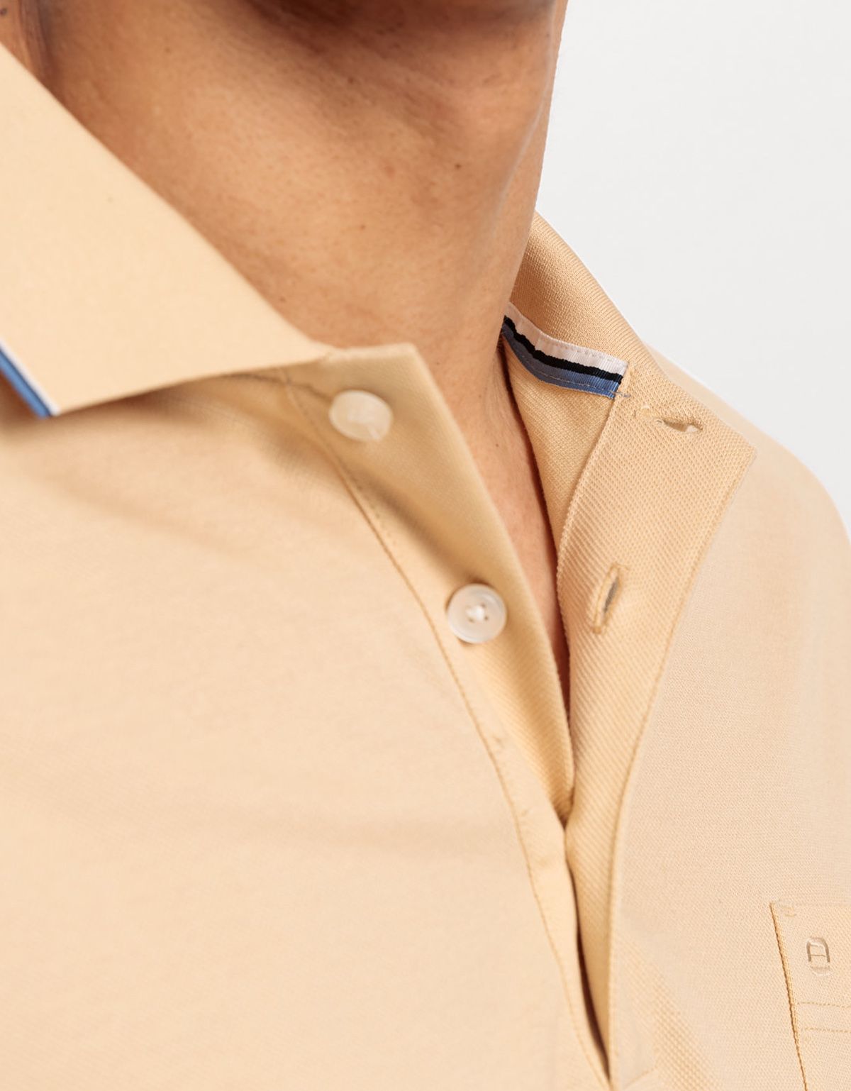 Поло мужское Olymp, бежевое с полосками на воротнике | купить в интернет-магазине Olymp-Men