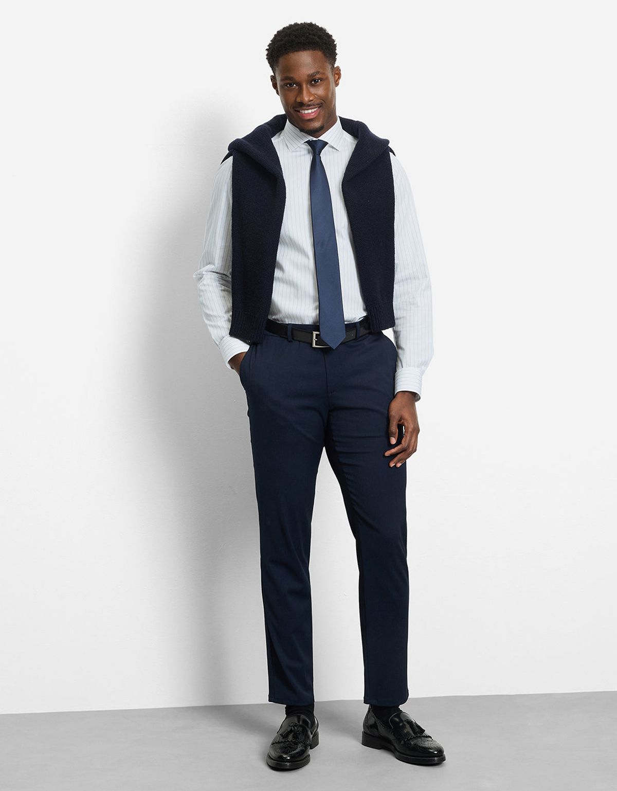 Рубашка белая в синюю полоску OLYMP, боди фит | купить в интернет-магазине Olymp-Men