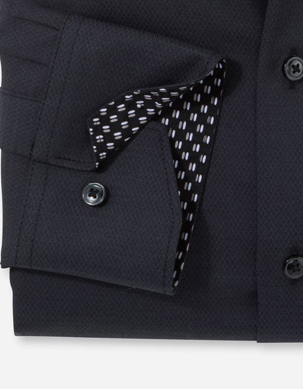 Рубашка чёрная мужская OLYMP Luxor, прямой крой, фактурная ткань | купить в интернет-магазине Olymp-Men